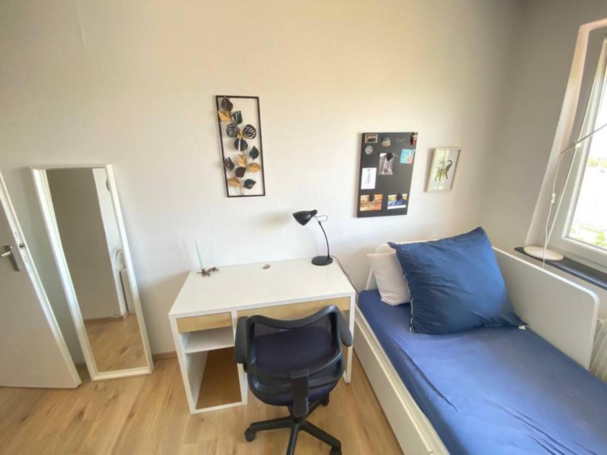 Bamberg Auf Einen Blick - Gemutliches Zimmer In Der Geteilten Wohnung Eines Freundlichen Paares Exterior foto